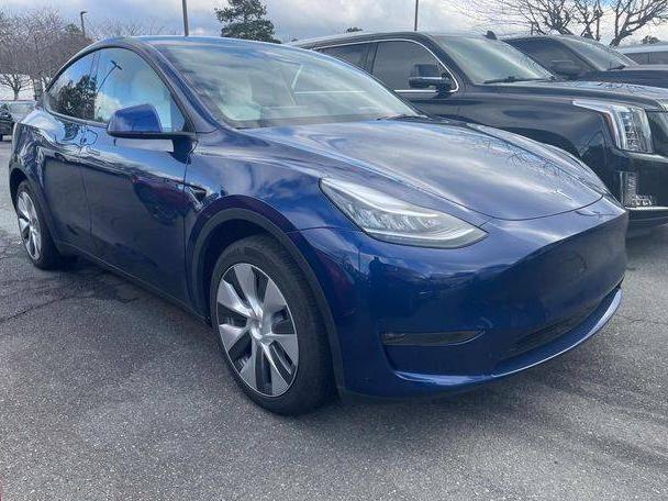 TESLA MODEL Y 2023 7SAYGDEE5PA147176 image